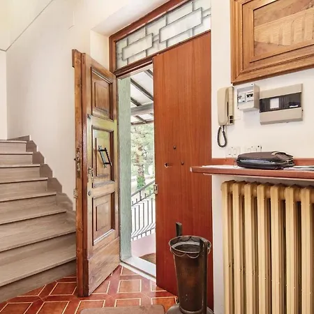 Сasa de vacaciones Amazing In Spoleto With Wifi Bazzano Inferiore